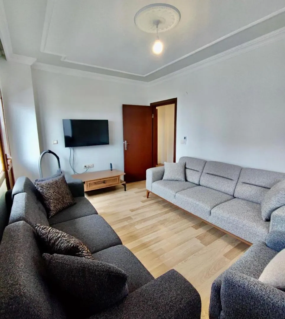 Erom Otel ترابزون فندق