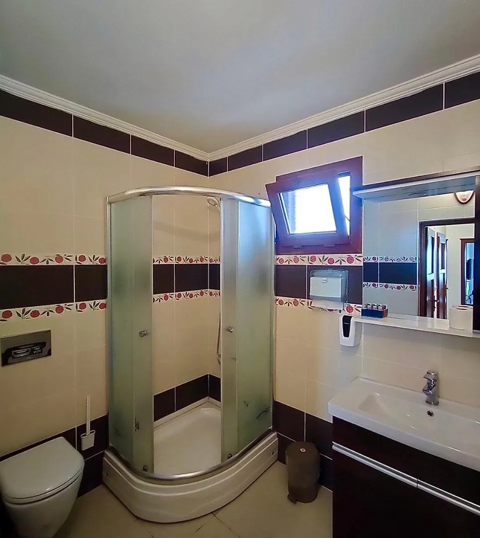 فندق Erom Otel ترابزون